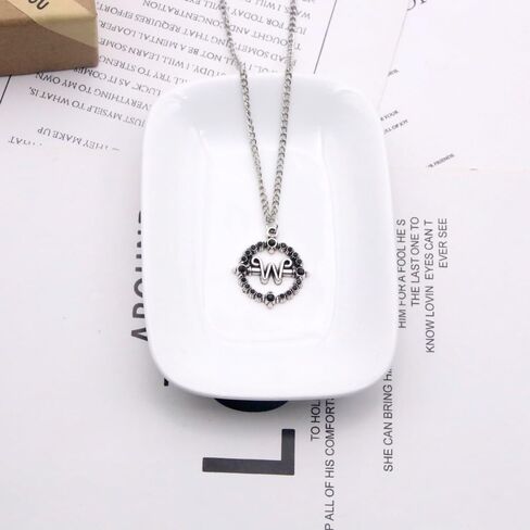 Songchangjewelry addams سبيكة قلادة قلادة merch - BFF أفضل صديق الصداقة الأزواج مطابقة القلادة - هالوين cosplay ملحقات النساء الرجال الرجال المجوهرات هدية in Kuwait