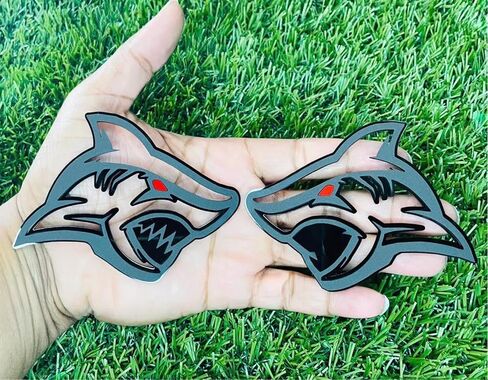 2pc شارات شارك شارك الغاضبة العين الحمراء 3D Fender Sticker استبدال اللوحات للسيارة العالمية جسم الدراجات النارية SUV Dortor (Black Red) in Kuwait
