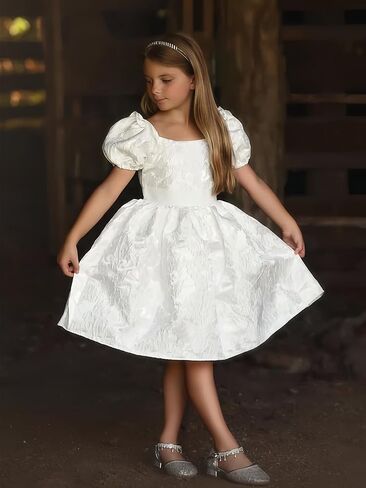 Satin Flower Girl Dress Wedding Puff Sleeves Ball Gowns Round Neck Knee Length First Communion Elegant Dresses in Saudi Arabia