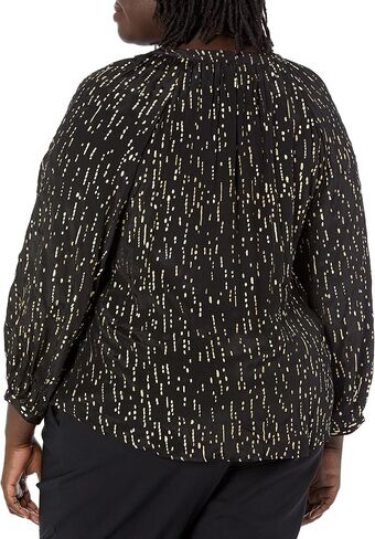 Velvet by Graham & Spencer Women's Nixie Knotch Neck Short Sleeve Blouse in Saudi Arabia