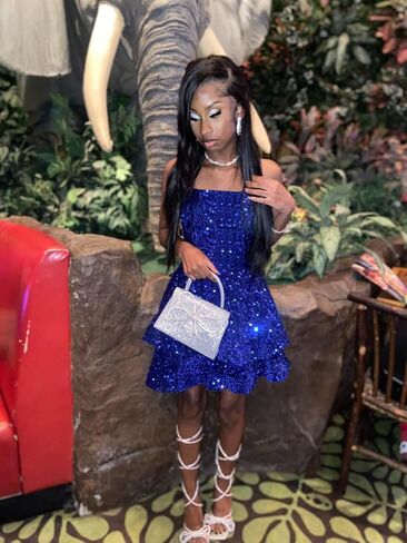 Short Homecoming Dresses for Teens Sparkly Sequin Spaghetti Strap Short Prom Dress Sweet 16 Cocktail Party Gown in Saudi Arabia
