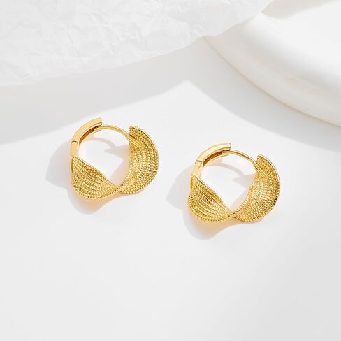 YUJIE Gold Chunky Twist Hoop Earrings Thick 18k Gold Plated Earrings for Women Trendy Jewelry in Kuwait