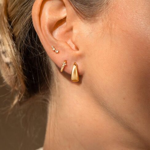 Hoops Earrings for Women Trendy,Dainty Gold Earring Stacks 14K Gold Plated Huggie Stud Earrings for Women Small Cartilage Hoop Earring Set Hypoallergenic Summer Huggie Jewelry in Saudi Arabia