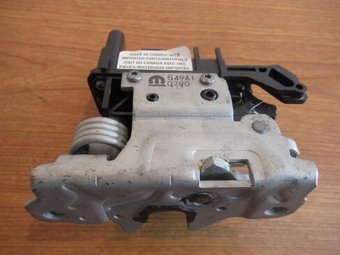 Mopar 2019-2020 Ram 2500 3500 Rear Left Or Right Tailgate Latch New OEM in Saudi Arabia
