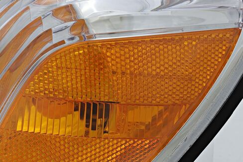 For Toyota Tundra Regular and Access Cab Corner Light Lamp 2005 2006 Driver Left Side in Saudi Arabia
