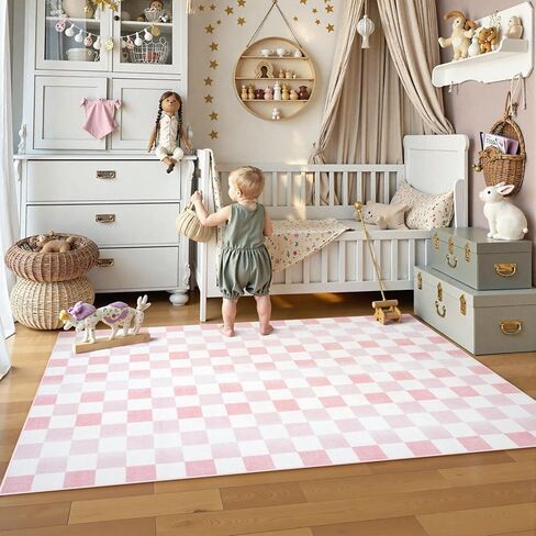 Seavish Ombre Checkered Rug, 8x10 Black and White Rugs for Living Room, Low Pile Soft Bedroom Rug Under Bed Non-Slip Large Checkerboard Modern Neutral Area Rug for Dining Room Playroom in Kuwait