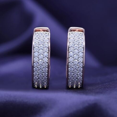 Savearth Diamonds 1 1/4 CTTW Round Cut Lab التي تم إنشاؤها Moissanite Diamond Row Triple Row Huggie Hoop أقراط في الذهب 14K على المجوهرات الفضية الاسترليني للنساء (VVS1 Clarity ، 1.25 CTTW) in Kuwait