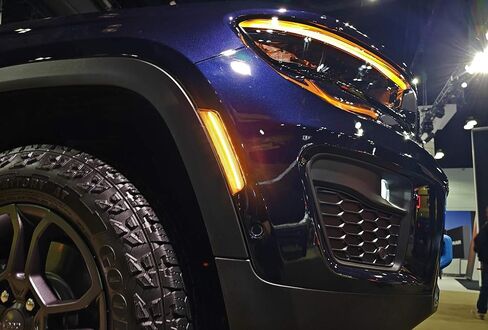 iJDMTOY Black-Out Smoked Lens 36-SMD White Full LED Front Bumper Side Marker Light Kit Compatible With Jeep 2021-up Grand Cherokee, Replace OEM Amber Front Sidemarkers in Saudi Arabia