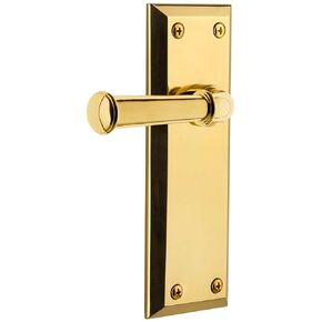 Grandeur Fifth Avenue Plate Privacy with Georgetown Lever in Lifetime Brass
