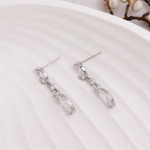 Sonateomber Gold Rhinestone Drop Dangle Earrings for Women, Elegant Marquise Leaf Crystal Bridal Earings Prom Wedding Fashion Jewelry Gift in Saudi Arabia