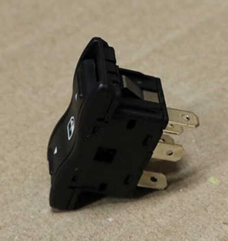 1PCS Door Lifter Button Front R Rear R/L OEM 3746020-4V7 C in Saudi Arabia