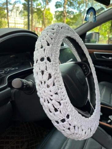 Crochet Car Steering Wheel Cover,Sunflower Seatbelt Cover,Women Car Accessories (White Wheel Cover+Rainbow) in Kuwait