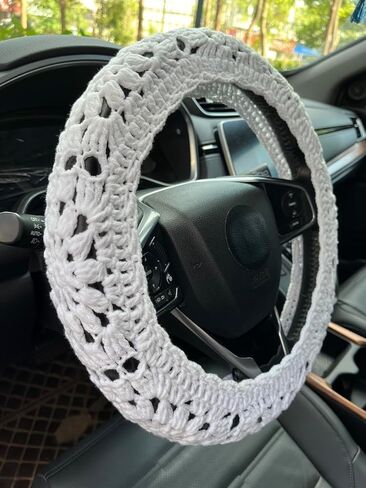Crochet Car Steering Wheel Cover,Sunflower Seatbelt Cover,Women Car Accessories (White Wheel Cover+Rainbow) in Kuwait