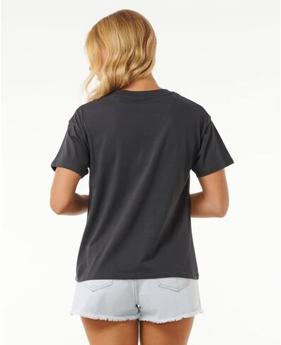 RIP Curl Women's Women's Recoed Fit Lit Short Sere Dirt in Kuwait