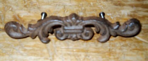 4 Cast Iron Antique Victorian Style Drawer Pull Barn Handle Door Handles XLR-611 Farmhouse Home Wall Desk Office Home Decor Hanging Decorations in Saudi Arabia