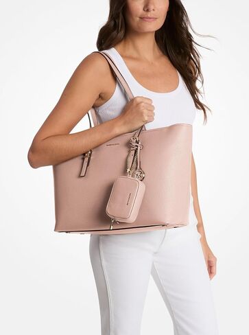 Michael Kors Quinn Large Tote in Saudi Arabia
