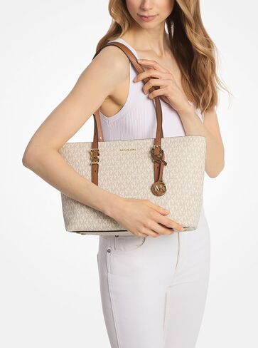 Michael Kors Quinn Medium Tote in Saudi Arabia