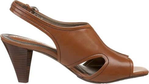 Naturalizer Women's Parrish Loafer in Saudi Arabia