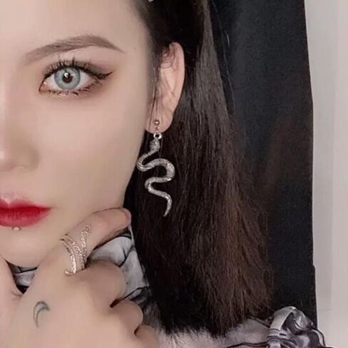 Women's Vintage Animal Crystal Dangle Earrings - Small Snake Shape Snake Earrings, Adorned with Zirconia - Gold Plated Hypoallergenic Jewelry, Suitable for Men and Women in Saudi Arabia
