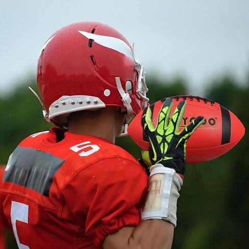 6 حزمة كرة القدم مقاس 6 كرة صغار مع قبضة محكم للأطفال ممارسة الشباب ، ومباراة ومشاجرة اللعب في الداخل والخارجية كل استخدام الطقس مع المضخة （رمادية） in Kuwait