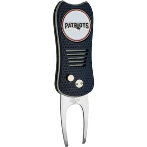 Team Golf NFL Switchblade Divot Tool with Double-Sided Magnetic Ball Marker, Features Patented Single Prong Design, Causes Less Damage to Greens, Switchblade Mechanism