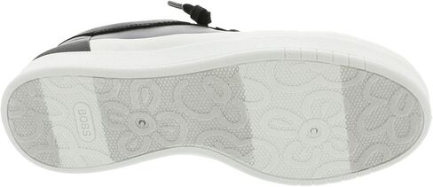 Skechers Women's D'Vine Sky-Main Step Sneaker in Kuwait