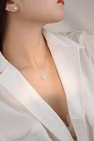 Women's 14K Gold Moissanite Polaris Necklace, Celestial Starry Sky Inspired Pendant, Stylish Fashion Jewelry Gift for Her in Saudi Arabia