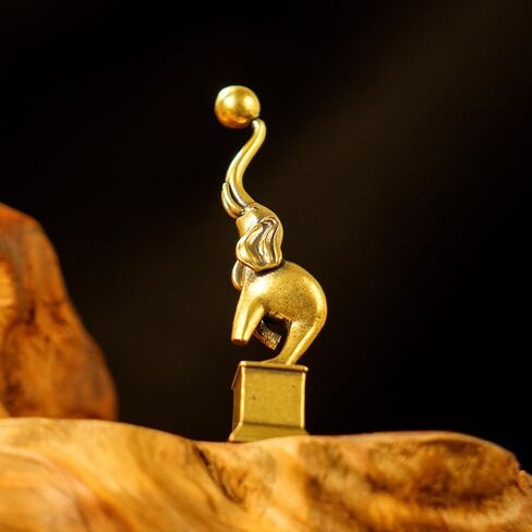 Chovy 100 ٪ Solid Brass Baby Tiger تمثال النمر - تمثال للحيوانات الرجعية اليدوية ، ديكور مكتب لطيف ورفع رف لغرفة المعيشة أو المكتب ، هدية فنية فريدة من نوعها لعشاق النمر وعشاق الحياة البرية in Kuwait