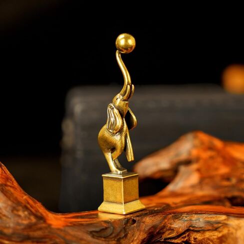 Chovy 100 ٪ Solid Brass Baby Tiger تمثال النمر - تمثال للحيوانات الرجعية اليدوية ، ديكور مكتب لطيف ورفع رف لغرفة المعيشة أو المكتب ، هدية فنية فريدة من نوعها لعشاق النمر وعشاق الحياة البرية in Kuwait