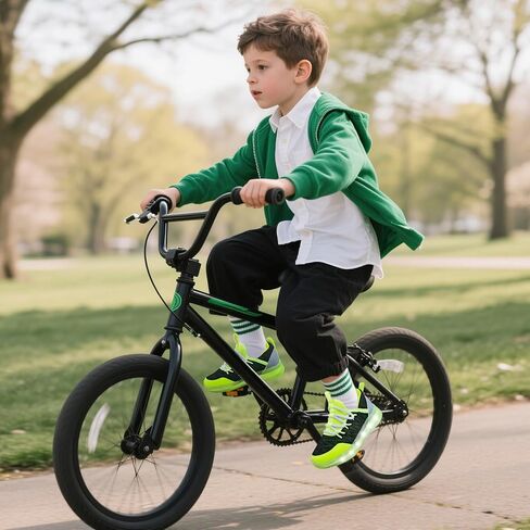 amzzpik lumikick Kids تضيء الأحذية للأولاد Girls Tennis المشي أحذية رياضية مضيئة للطفل الصغير in Kuwait