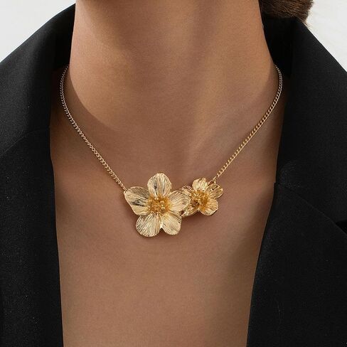 Gold Flower Necklace for Women Chunky Gold Floral Pendant Necklace Statement Flower Choker Jewelry for Women in Kuwait