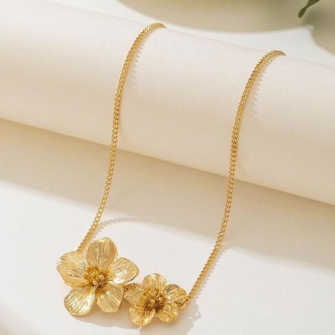 Gold Flower Necklace for Women Chunky Gold Floral Pendant Necklace Statement Flower Choker Jewelry for Women in Kuwait