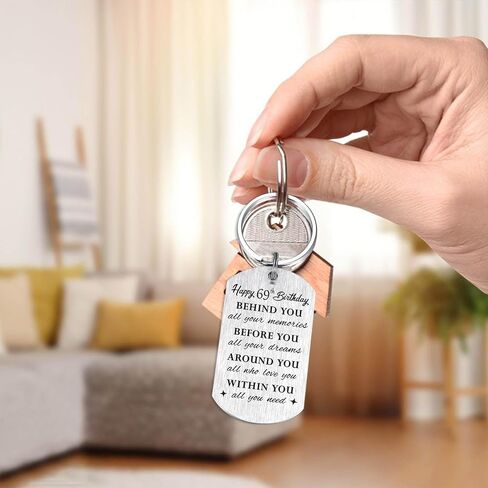 Yobent 69th Birthday Gifts for Men 1956, Happy 69th Birthday Keychain, 69 Year Old Birthday Gifts for Women, The Legend was Born in 1956 in Saudi Arabia