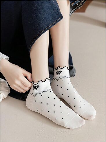 GORGLITTER Women's 5 Pairs Crew Socks Vintage Cute Patterned Casual Dress Ankle Socks in Saudi Arabia