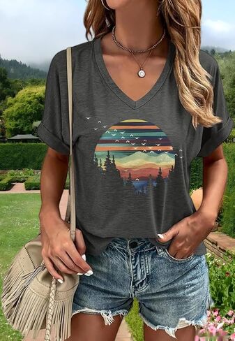 Graphic v Deck Shirt for Women Boho Floral Wildlowers Tee Cottagecore Summer T-Shirt Blouse in Kuwait