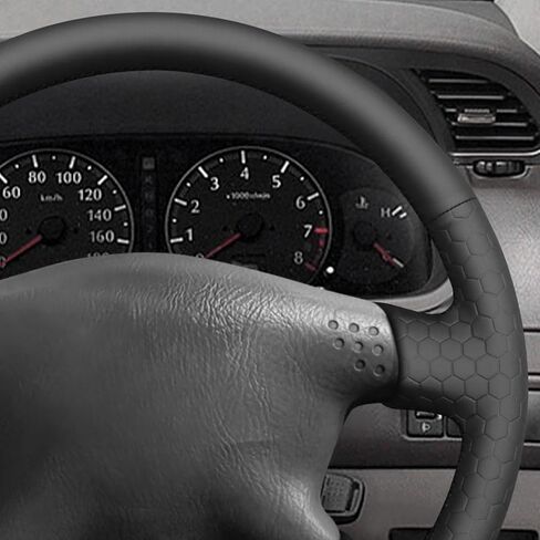 Mewant Pu Leather Hand Hand Tritched Care Cover To Toyota Tacoma 2001-2004 / Tundra 2001-2002 / Sequoia 2001-2002 / Toyota Hilux 2001-2005 in Saudi Arabia