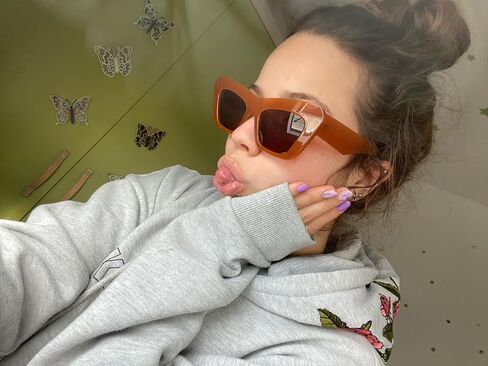 FEISEDY Women Men Retro Vintage Cat Eye Square 90s Sunglasses Jelly Colored Classic 70s Eyewear B2902 in Kuwait