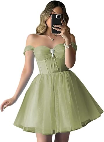 Xyaye Sparkly Tulle HomeComing Dresses قبالة الكتف فساتين حفلة موسيقية قصيرة للمراهقين منتفخ حبيبتي فستان كوكتيل خط in Kuwait