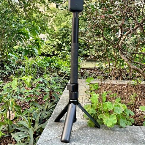 مقبض دوار ثلاثي القوائم من Bullet Time مع عصا سيلفي غير مرئية لـ Insta360 X5/X4، جيب DJI OSMO 3، GoPro، خيط 1/4 بوصة، سعة 6 رطل، عصا سيلفي مدمجة وحامل ثلاثي القوائم على الطاولة (47 بوصة) in Kuwait