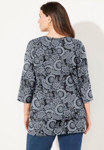 Catherines Women's Plus Size Suprema 3/4 Sleeve V-Neck Tee in Kuwait