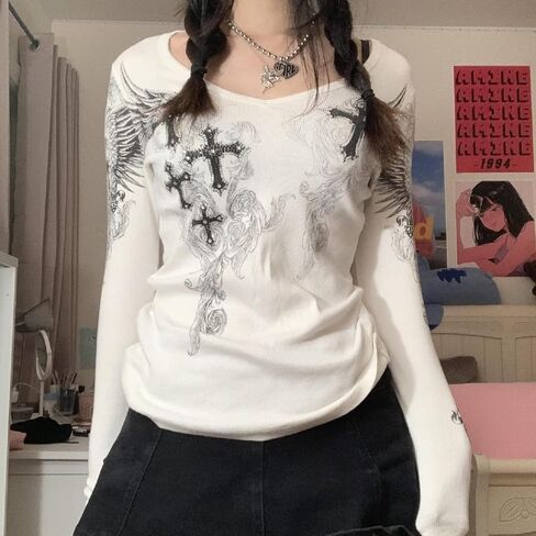 Women Grunge Clothes Y2K Long Sleeve Graphic Tees Vintage Gothic Aesthetic Tops Cute Teen Girls Shirts in Kuwait