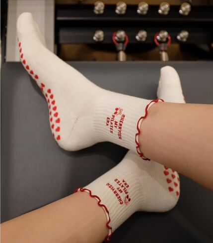 Pilates Grip Socks للنساء ، جوارب طاقم وردي لطيف لليوغا ، البار والتمارين المنزلية ، فكرة هدية رائعة in Kuwait