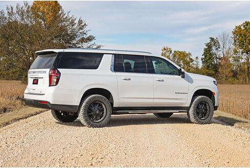 Rough Country 2" N3 Lift Kit for 2021-2024 Chevy/GMC Tahoe/Yukon - 11230 in Saudi Arabia