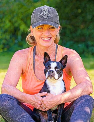 InnoBeta Boston Terrier Gifts for Women, Best Boston Terrier Mom Hat Gifts for Christmas, Birthday, Adjustable Embroidered Baseball Cap in Saudi Arabia