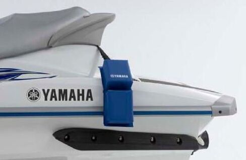 Yamaha Yamaha Waverunner PWC Fender / Pumper. الفولاذ الأسود والسبائك ، اليسار الأمامي الخارجي in Kuwait