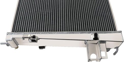 Radiator for 2002-2006 Jeep Liberty 3.7L V6 GAS 2003 2004 2005, 3 Row Aluminum Radiator in Saudi Arabia