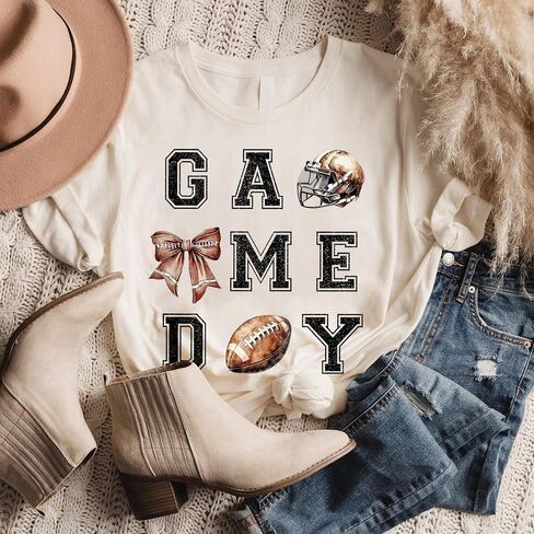 Football Shirts for Women, Vintage Football Mom Shirt Funny Graphic Tee Tops, Footballs Season Short Sleeve Shirts in Saudi Arabia
