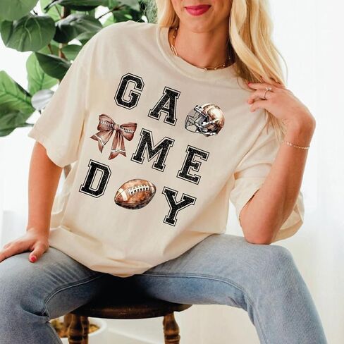 Football Shirts for Women, Vintage Football Mom Shirt Funny Graphic Tee Tops, Footballs Season Short Sleeve Shirts in Saudi Arabia