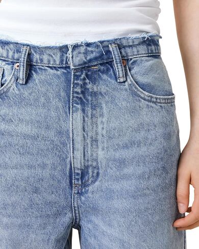 Women's Blake Fray Jean in Saudi Arabia