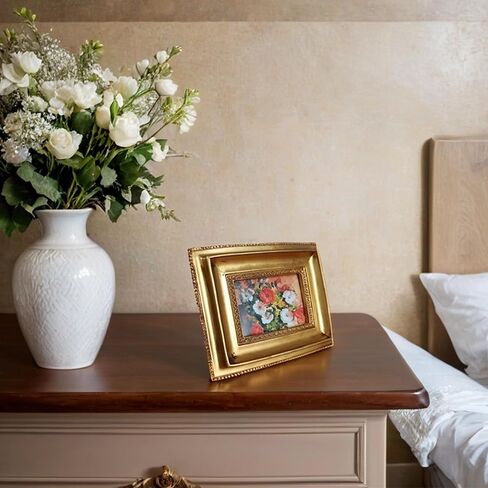 خمر 2.5x2.5 إطار صورة مصغرة - تصميم منقوش ذهبي عتيق ، شاشة طاولة أنيقة وجدار جدار لديكور المنزل العزيزة (قلب الذهب) in Kuwait